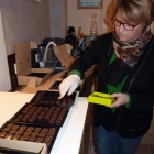 mise en boite des chocolats